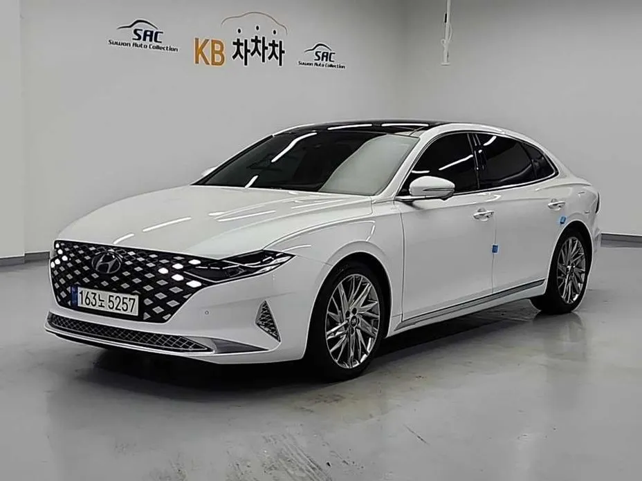 Hyundai Grandeur — фото 1