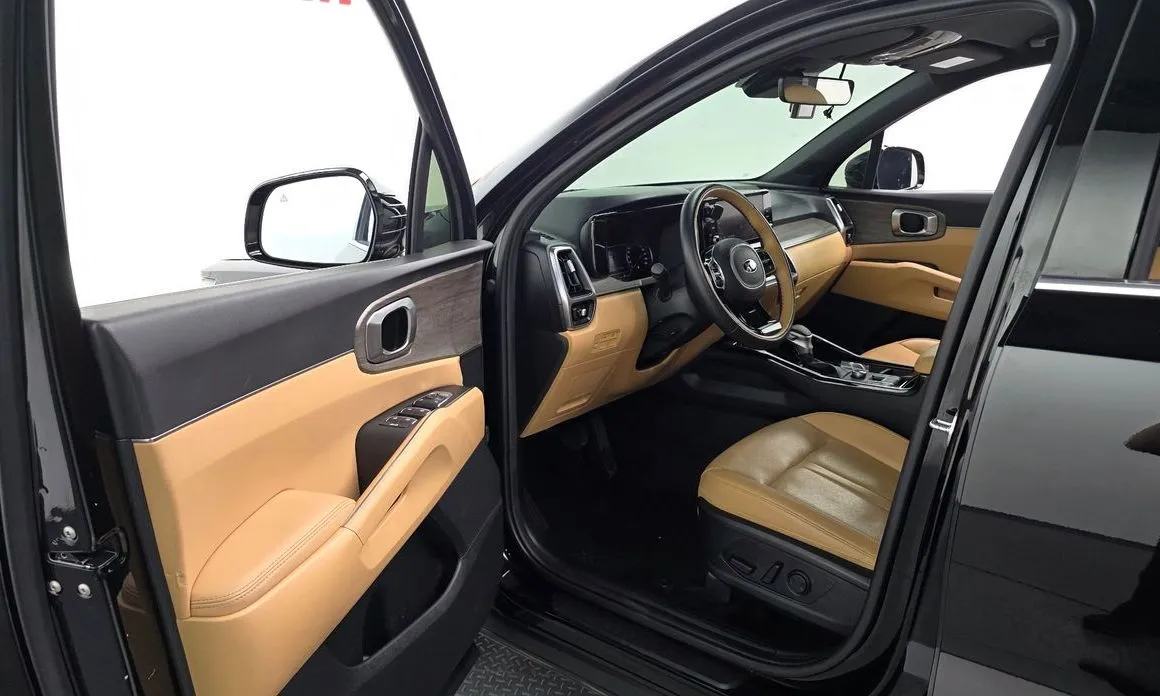 Kia Sorento — фото 7