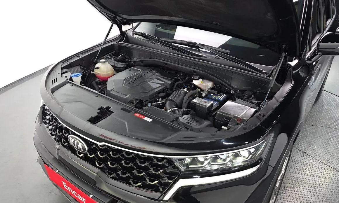 Kia Sorento — фото 9