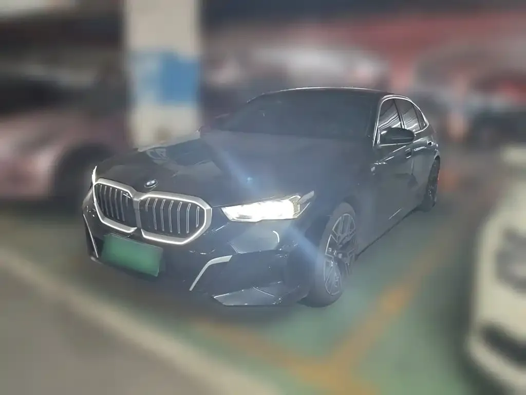 BMW 5 Series — фото 2