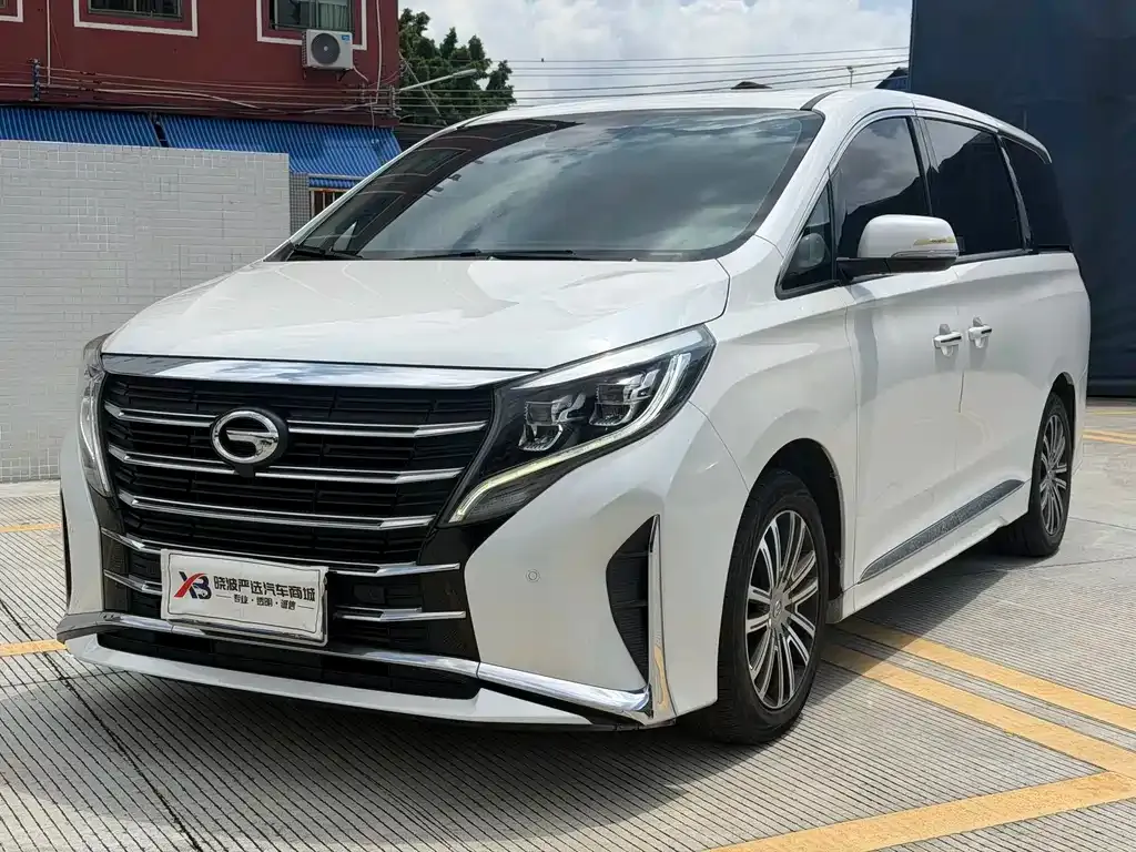 GAC Motor Trumpchi M8 — фото 1