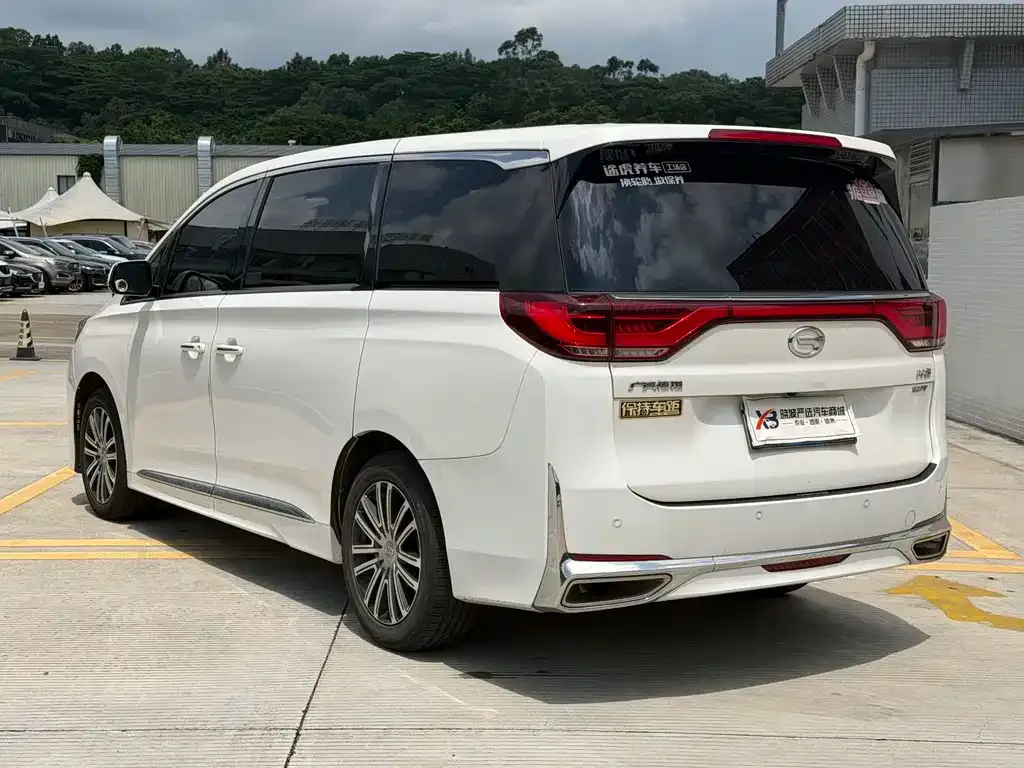 GAC Motor Trumpchi M8 — фото 10