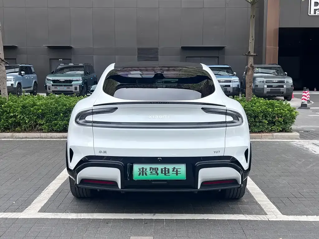 Xiaomi YU7 — фото 7