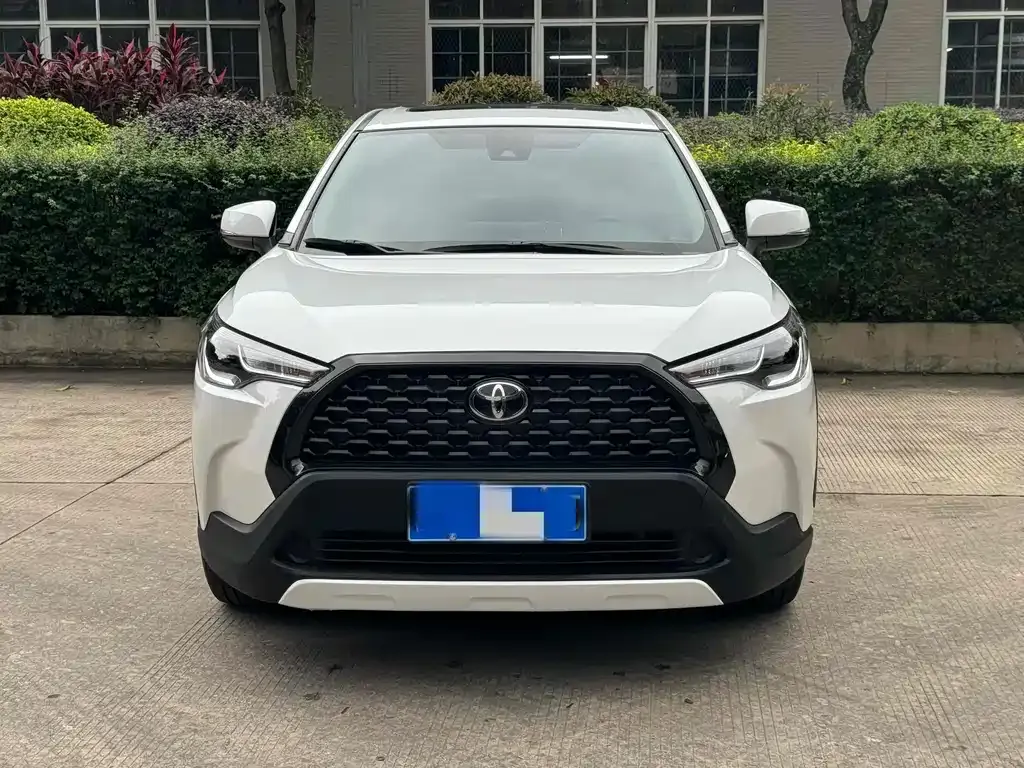 Toyota Corolla Cross — фото 3
