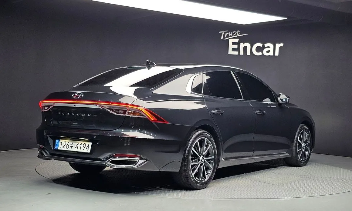 Hyundai Grandeur — фото 10