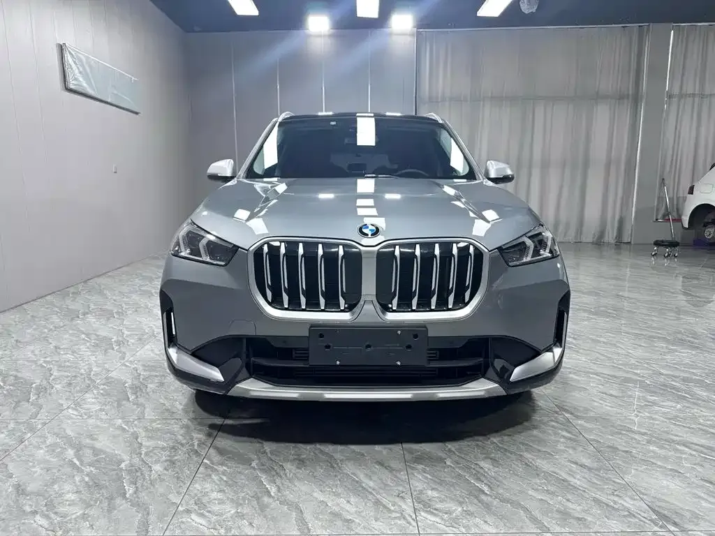 BMW X1 — фото 10