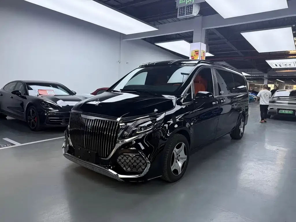 Mercedes-Benz Vito — фото 1