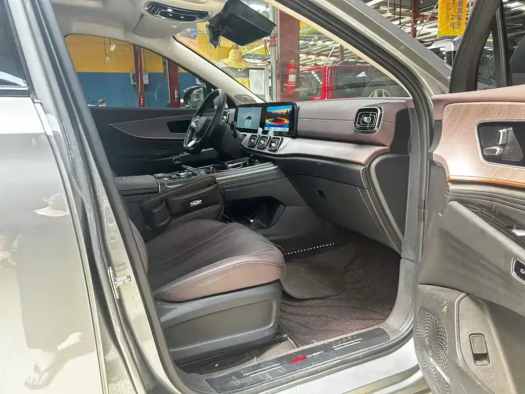 Chery Tiggo 9 C-DM — фото 9