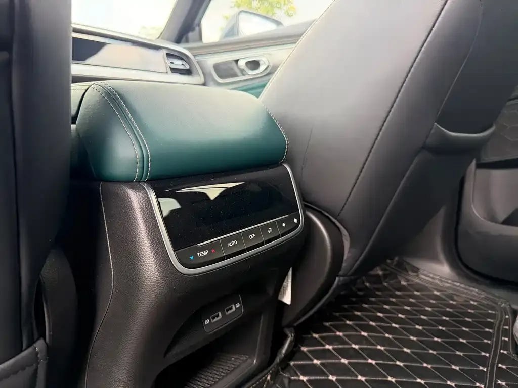 GAC Motor Trumpchi GS8 2023 из CN, фото 3