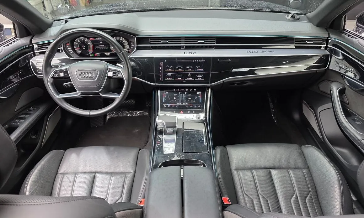 Audi A8 2021 из KR, фото 4