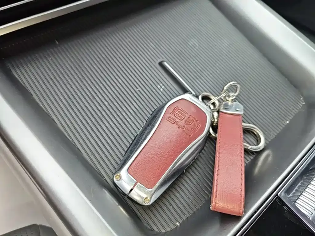 BYD Seal 07 DM-i — фото 4