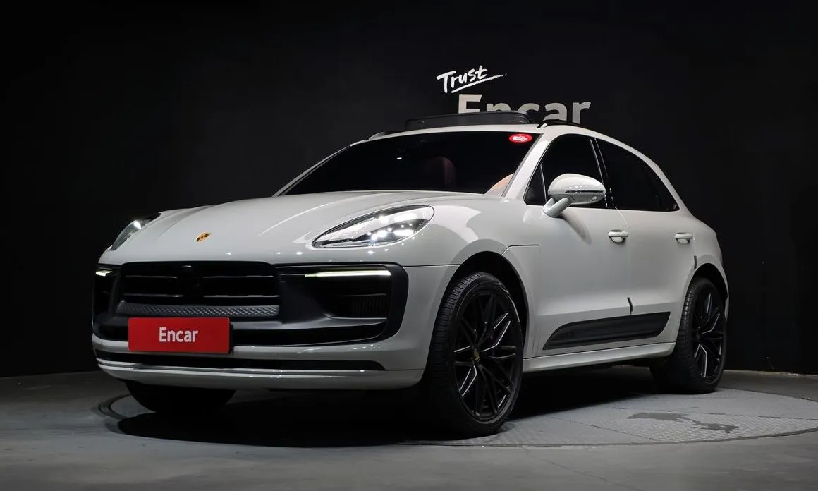 Porsche Macan — фото 1