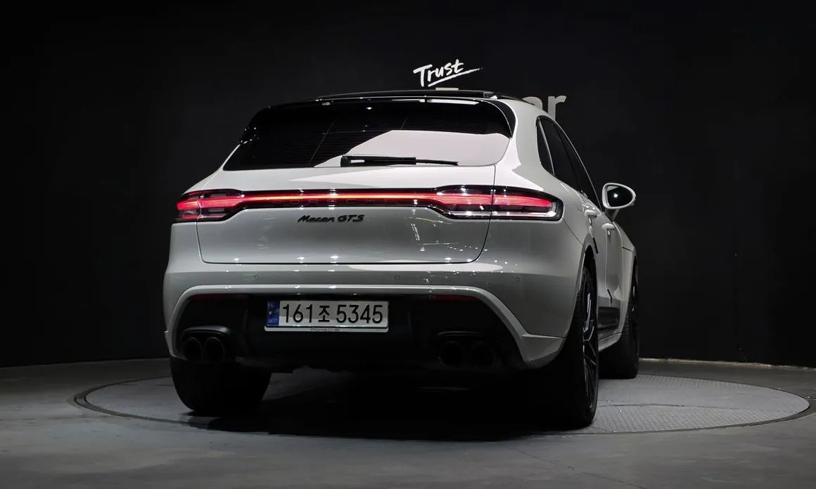 Porsche Macan — фото 4