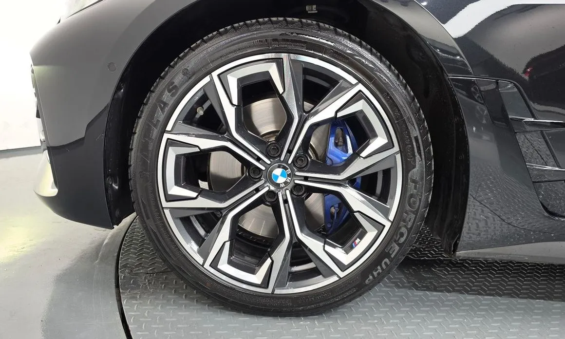 BMW 4-Series 2024 из KR, фото 8