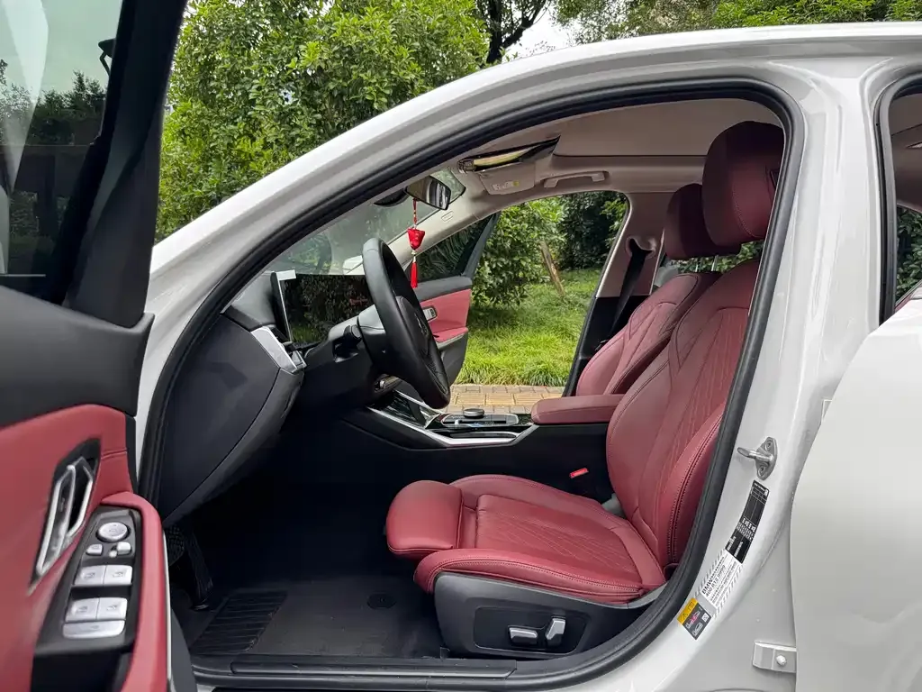 BMW i3 — фото 10