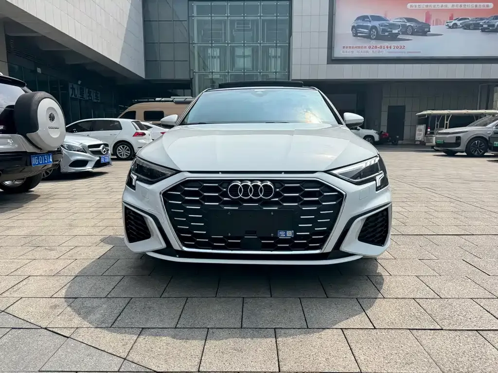 Audi A3 — фото 2