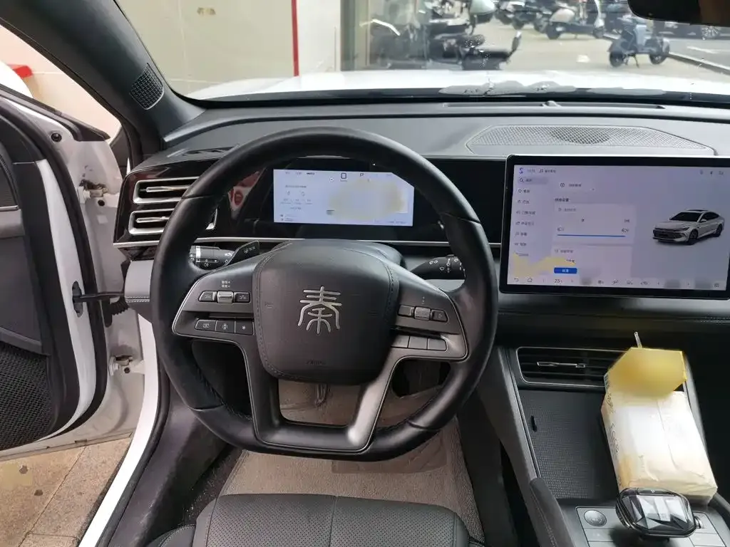 BYD Qin L — фото 10