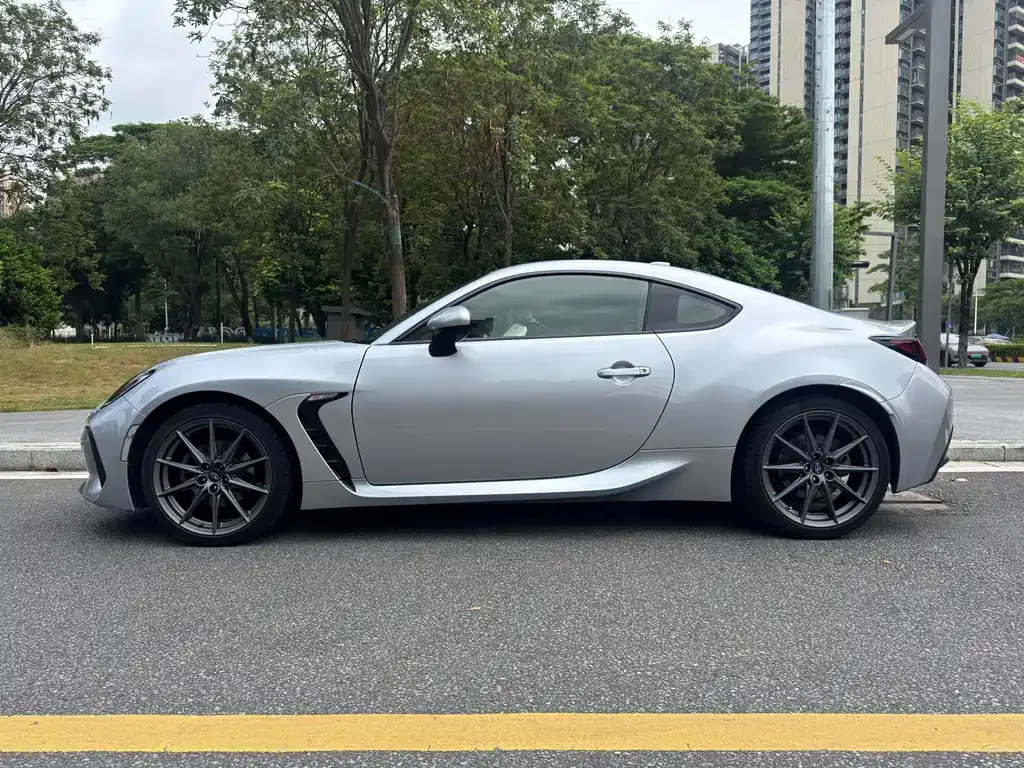 Subaru BRZ — фото 9