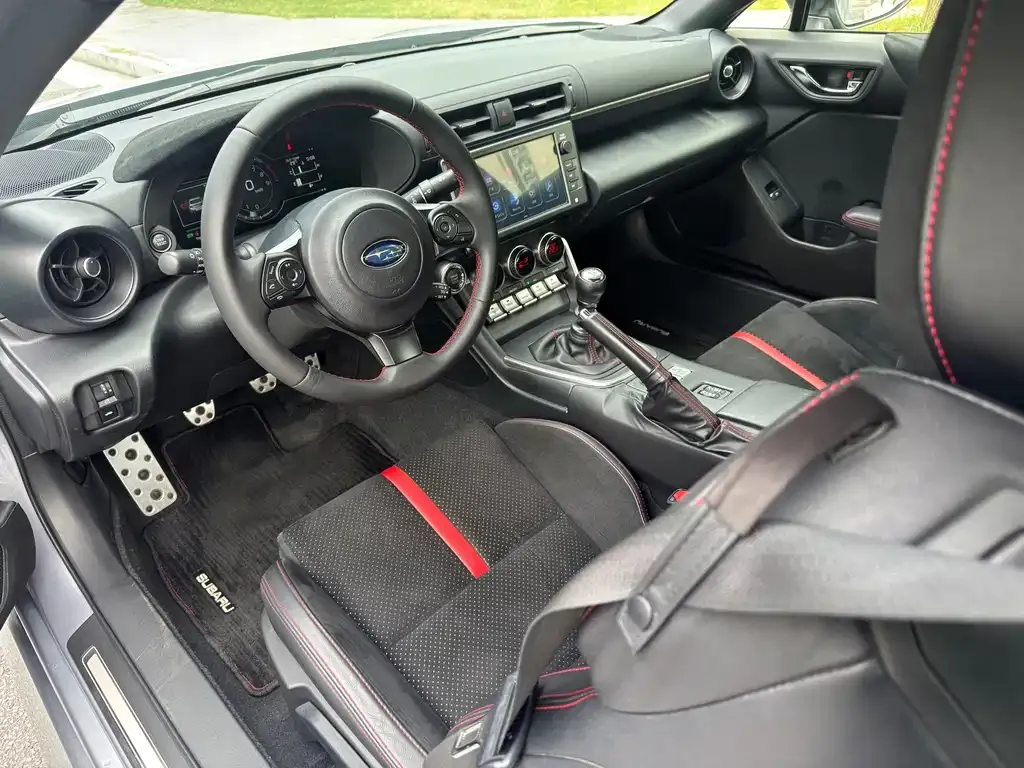 Subaru BRZ — фото 4