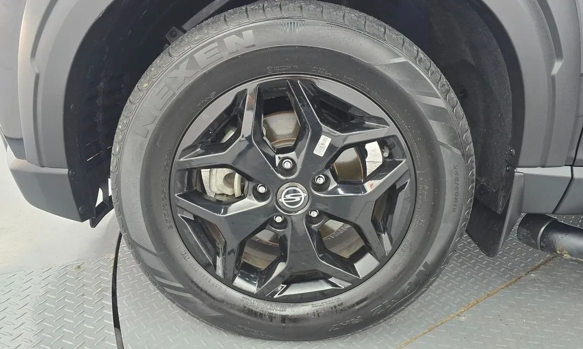 KG Mobility (Ssangyong) Rexton — фото 10
