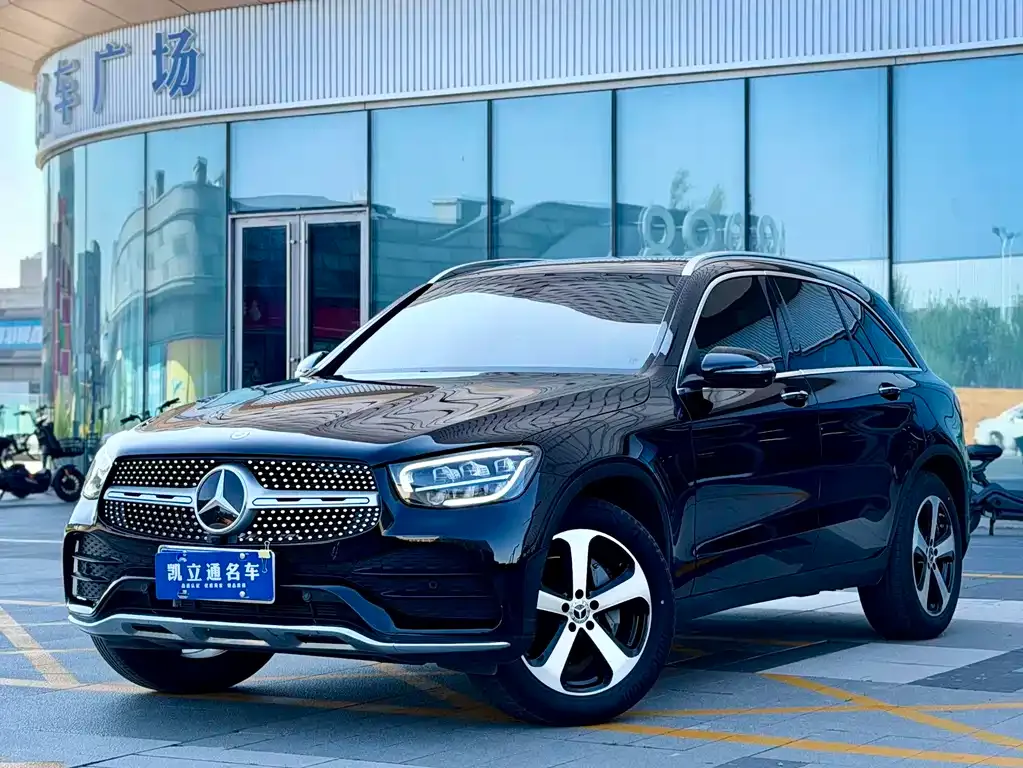 Mercedes-Benz GLC — фото 1