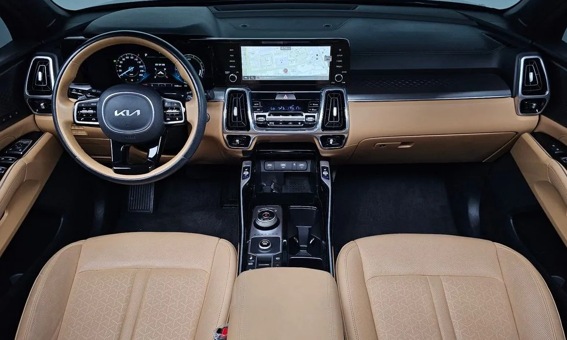 Kia Sorento — фото 9