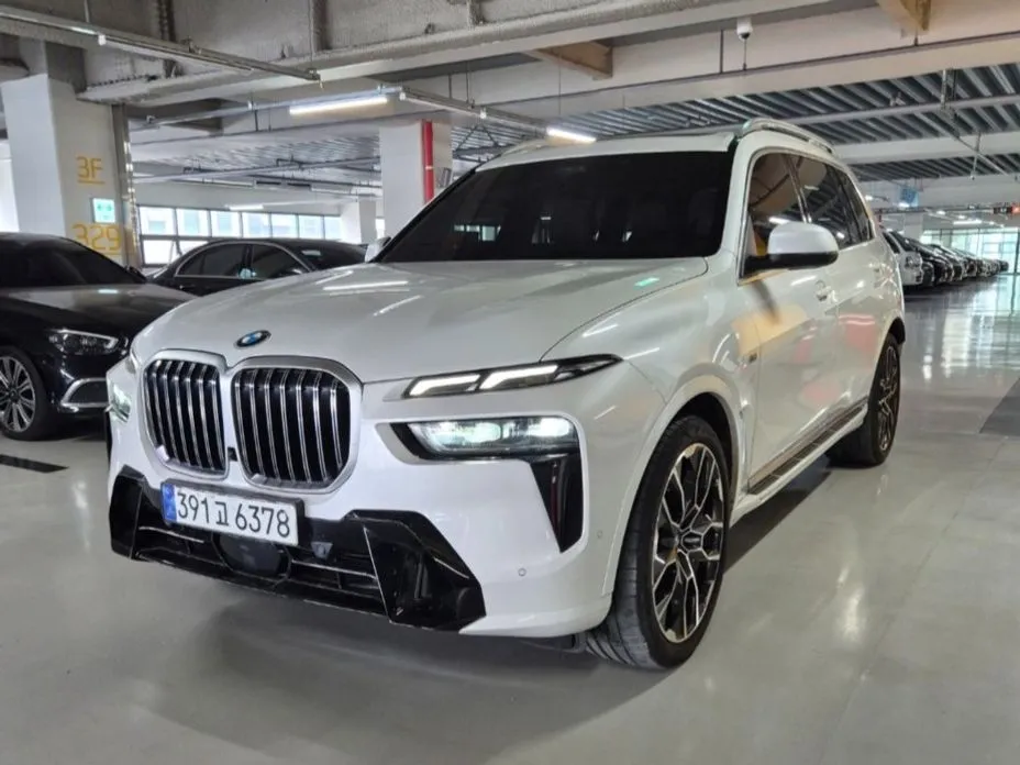 BMW X7 — фото 1