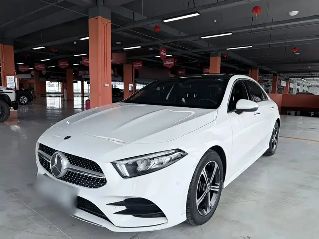 Mercedes-Benz A-Class — фото 10
