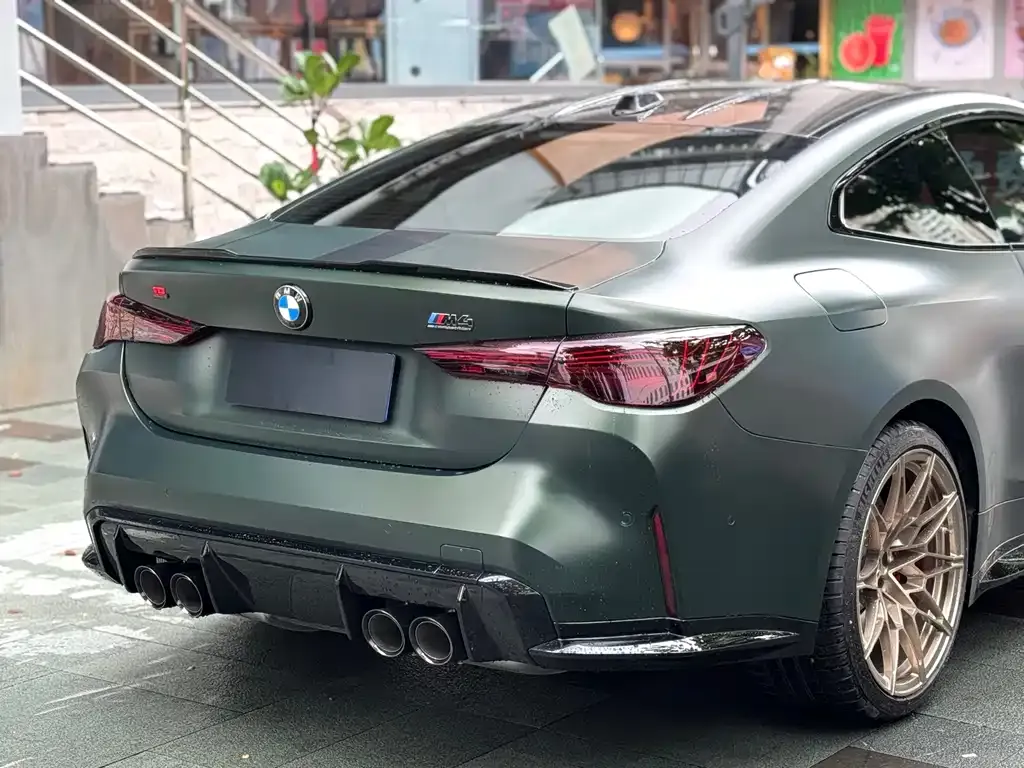 BMW M4 — фото 7