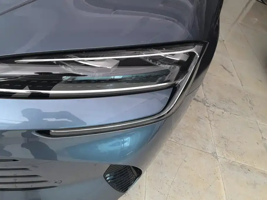 BYD Seal — фото 10