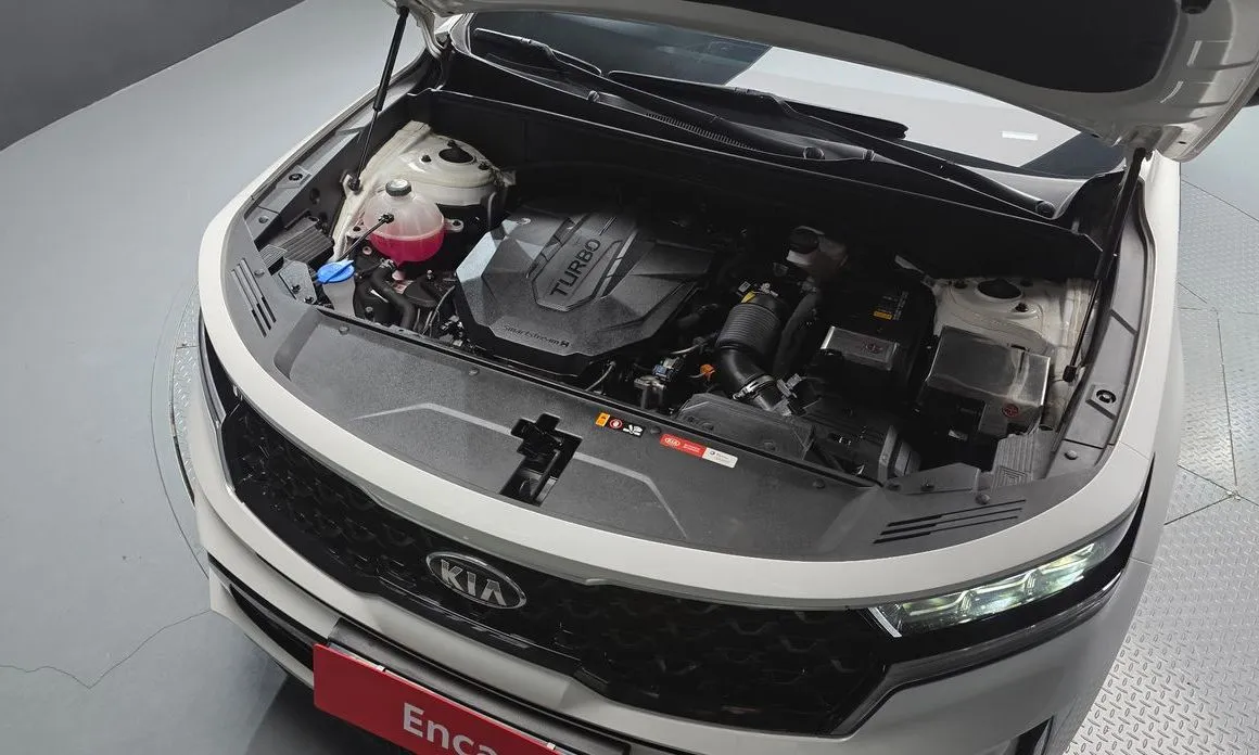 Kia Sorento — фото 5