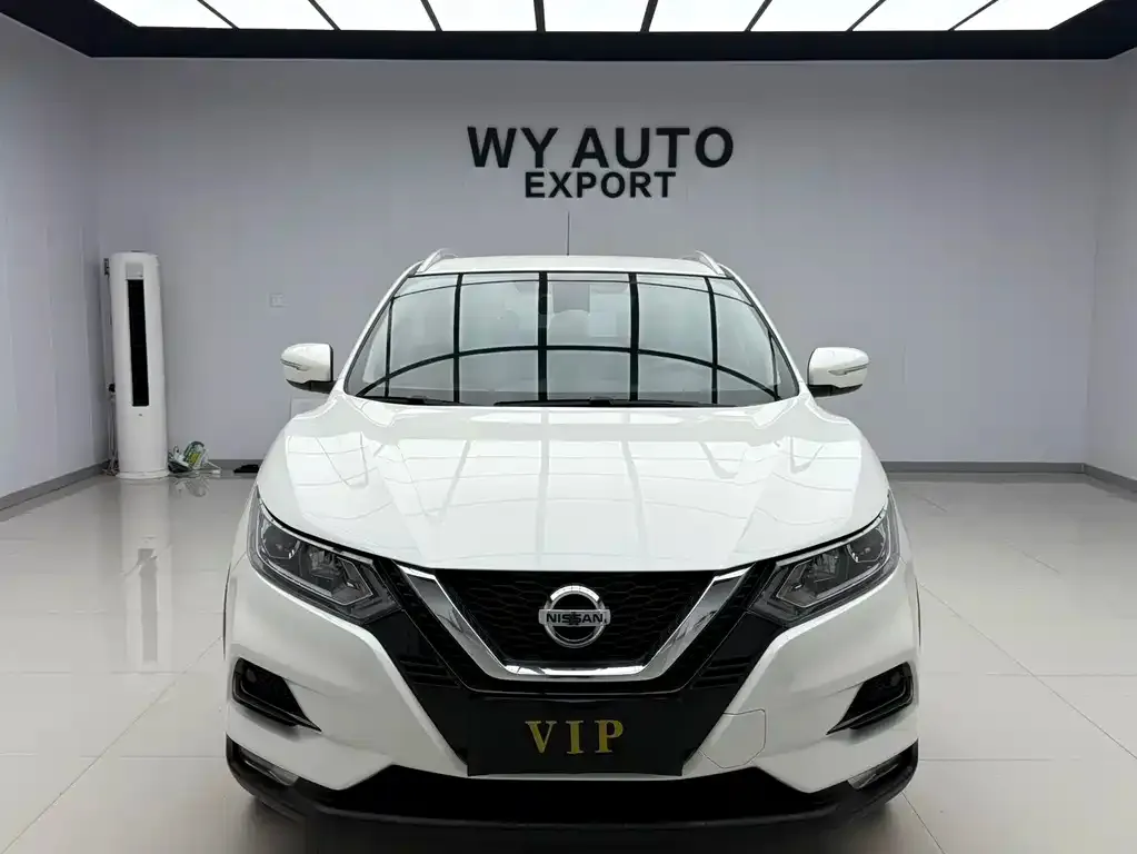 Nissan Qashqai — фото 8