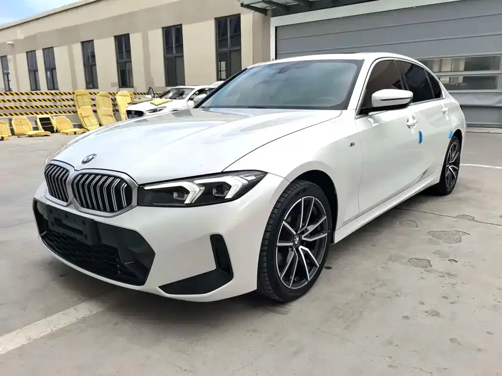 BMW 3 Series — фото 1