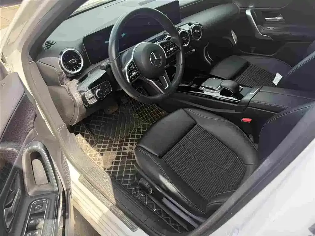 Mercedes-Benz A-Class (Import) — фото 4