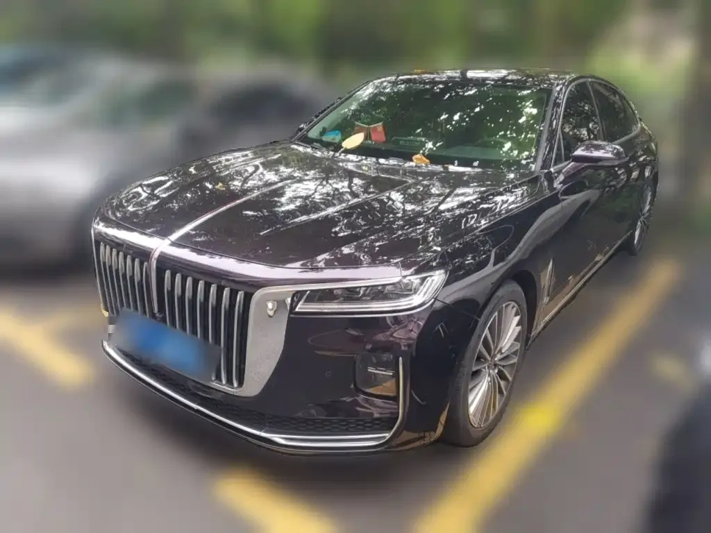 Hongqi H9 — фото 1