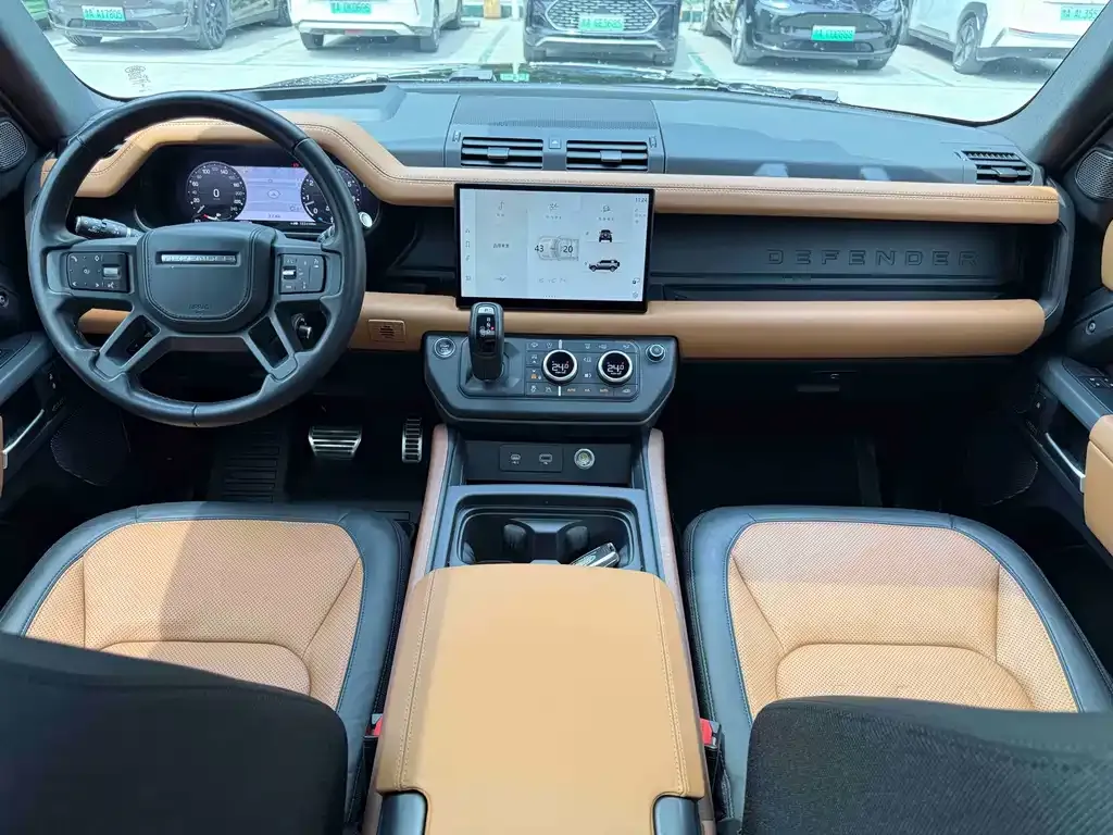 Land Rover Defender — фото 7