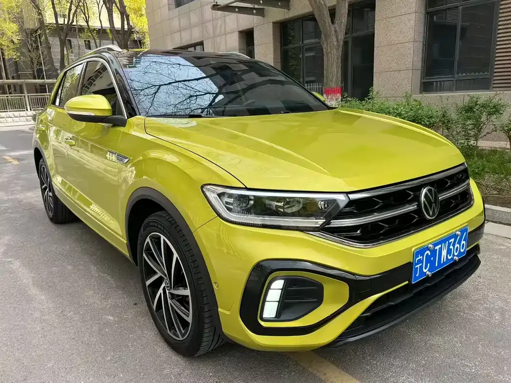 Volkswagen T-Roc — фото 4