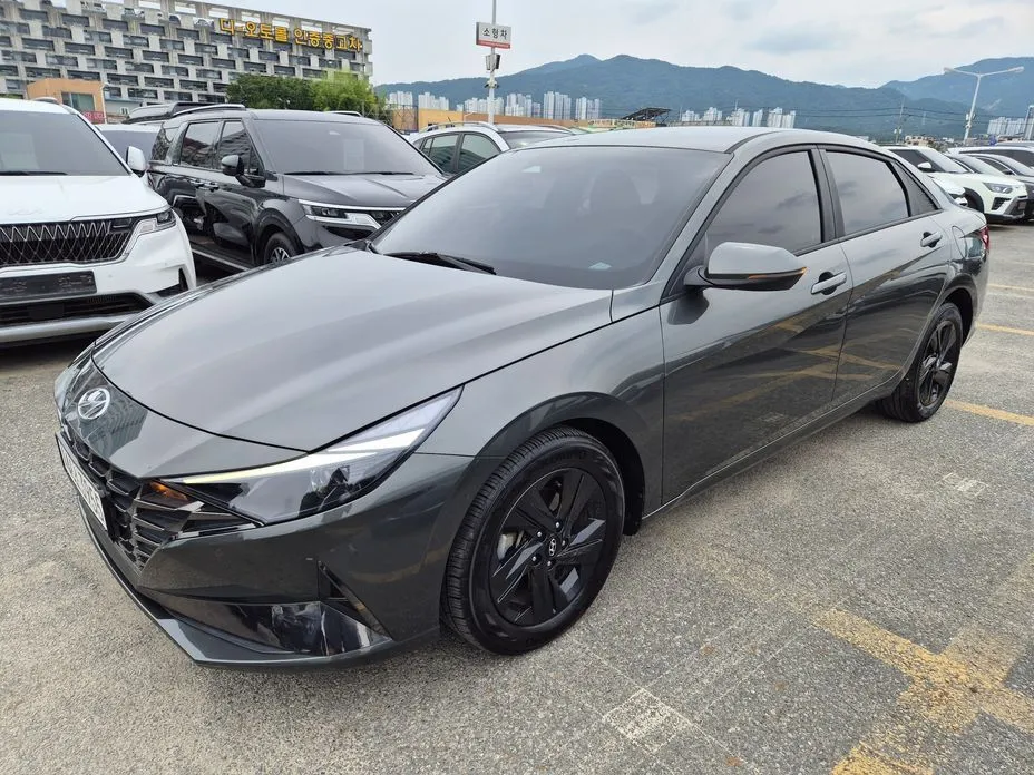 Hyundai AVANTE — фото 4