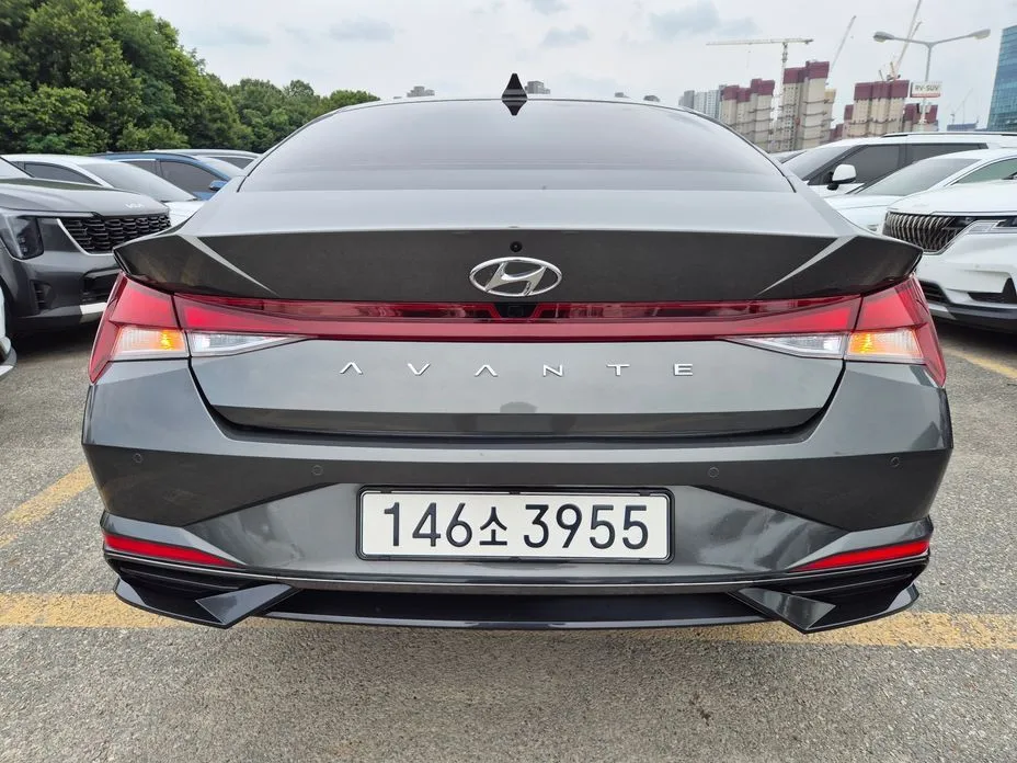 Hyundai AVANTE — фото 8