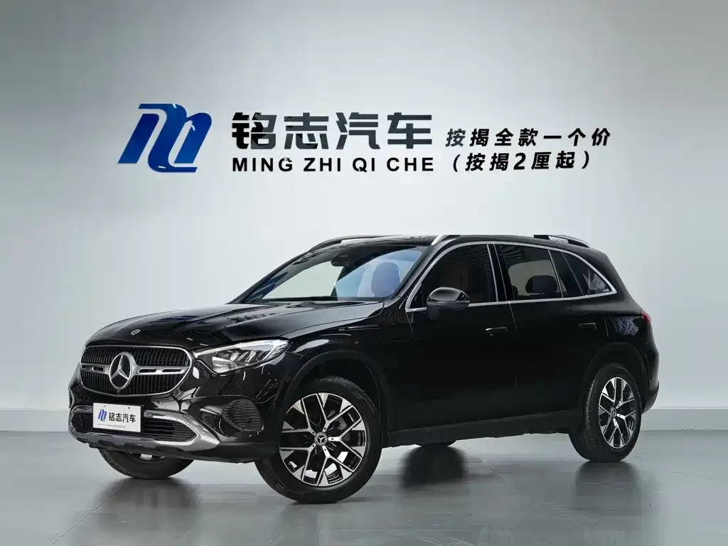Mercedes-Benz GLC — фото 1