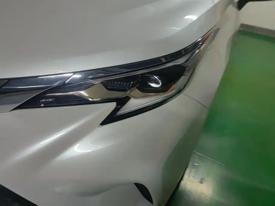Toyota Granvia 2024 из CN, фото 4