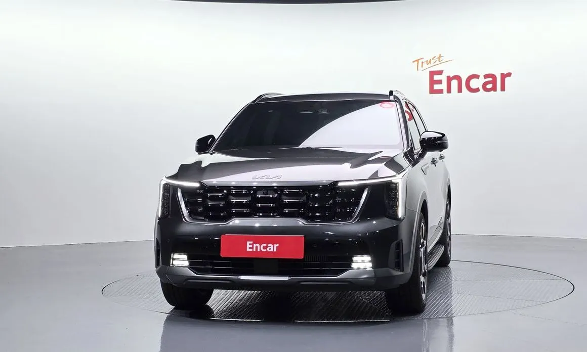 Kia Sorento — фото 6