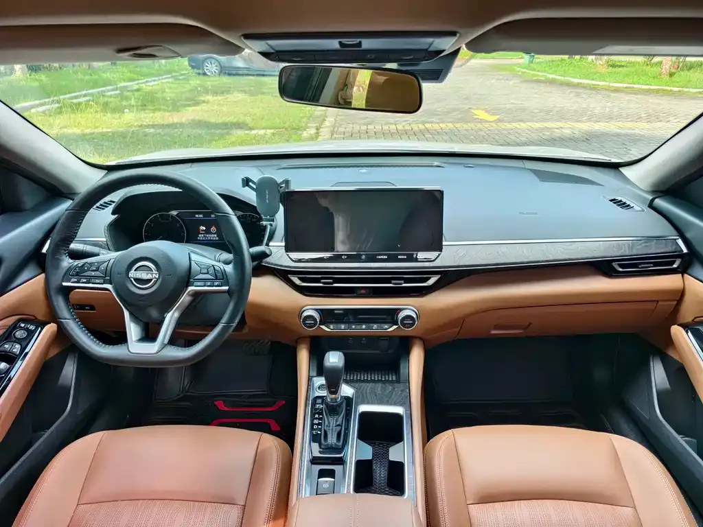 Nissan Teana — фото 3