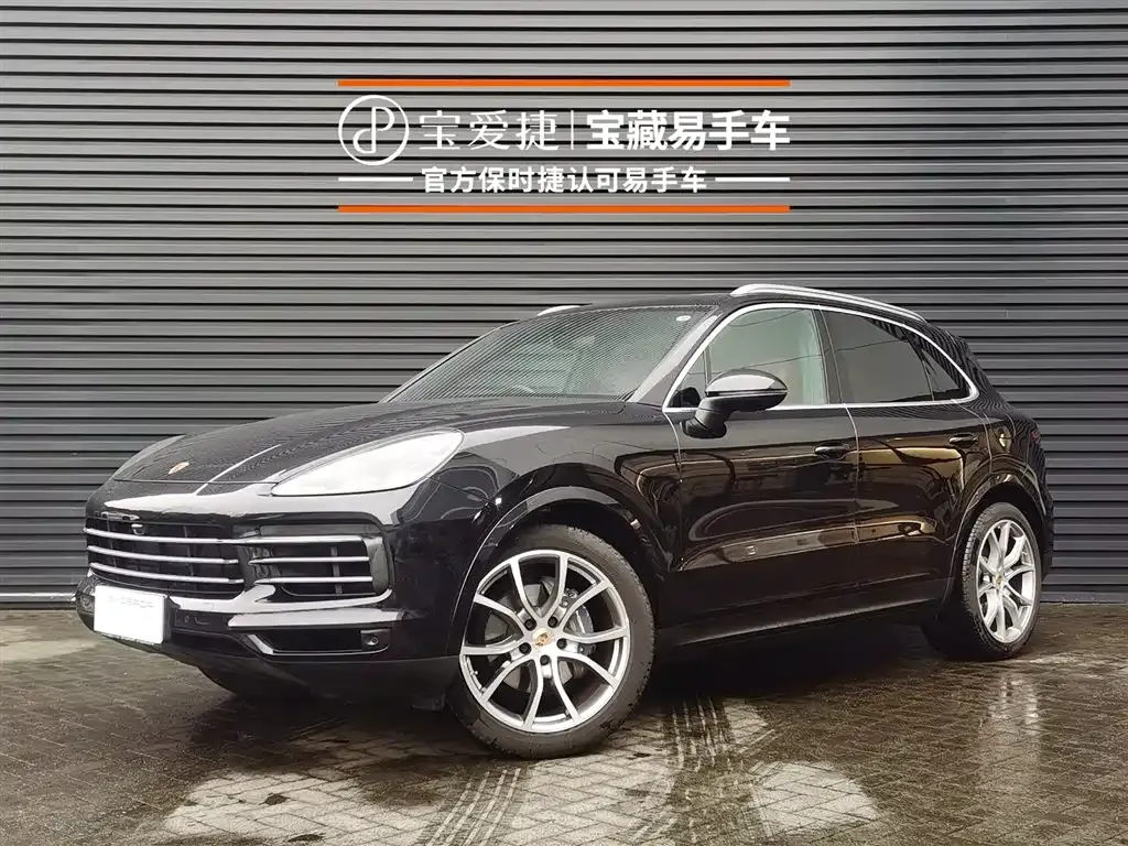 Porsche Cayenne — фото 1