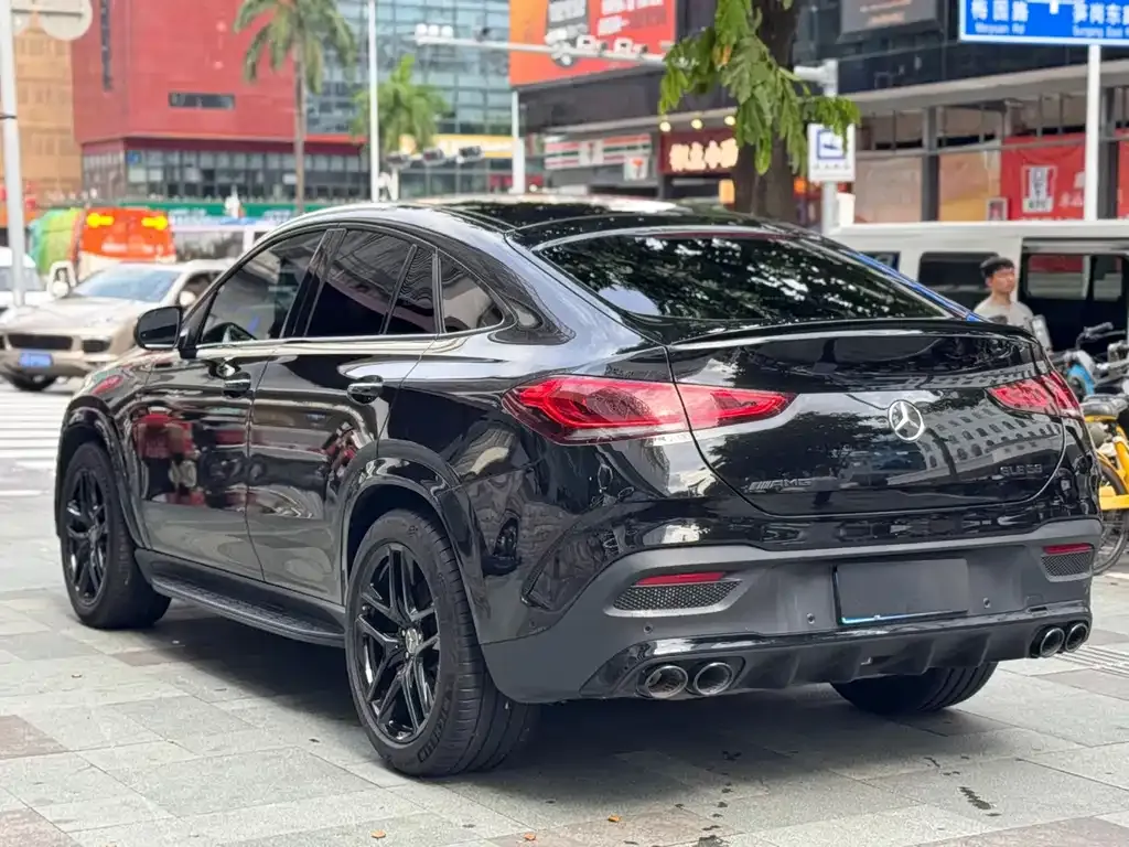 Mercedes-Benz GLE Coupe AMG — фото 8