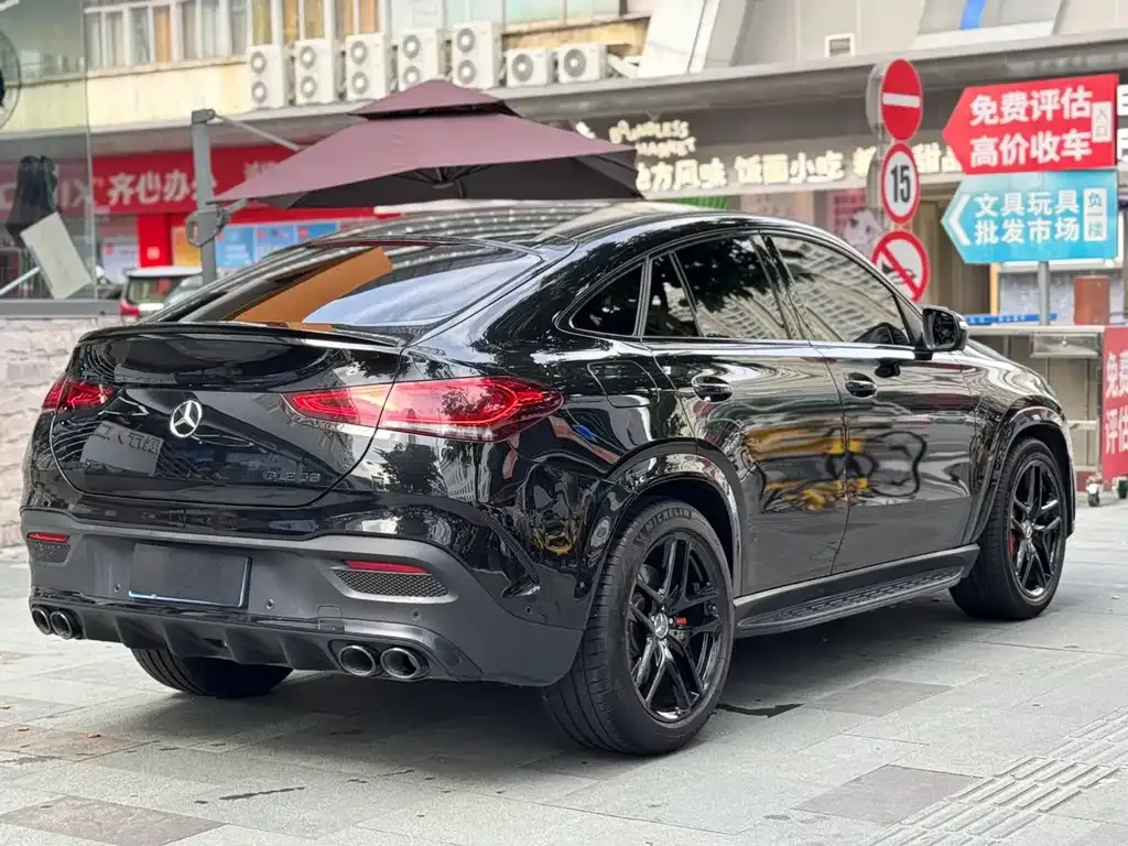 Mercedes-Benz GLE Coupe AMG — фото 7