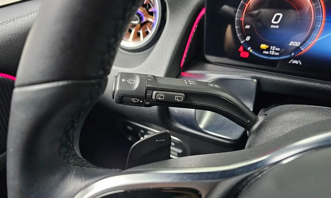 Mercedes-Benz EQB 2023 из KR, фото 6