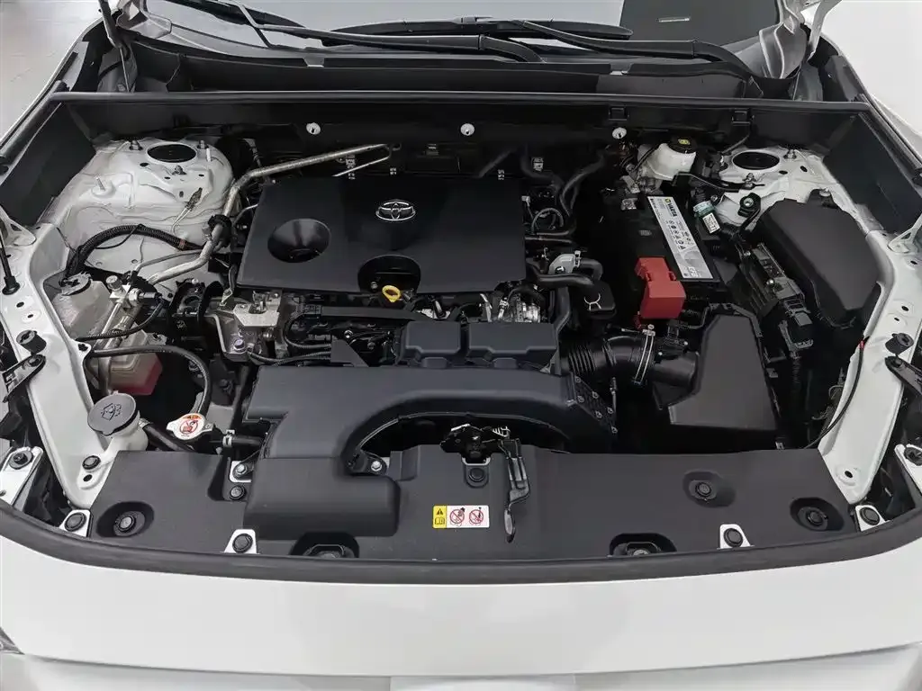 Toyota RAV4 2023 из CN, фото 10