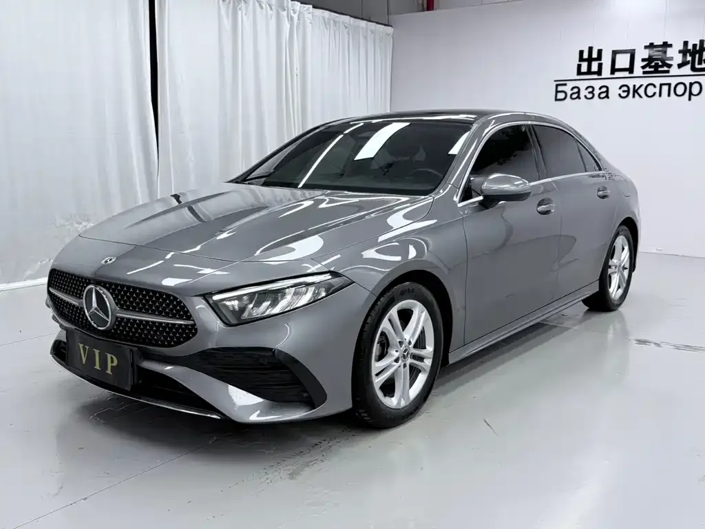 Mercedes-Benz A-Class — фото 1