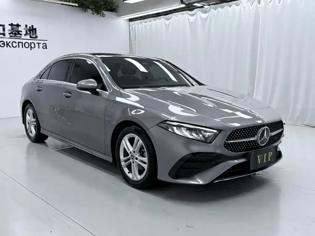 Mercedes-Benz A-Class — фото 10